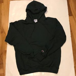 Men’s Champion Pullover Hoodie. Size Medium